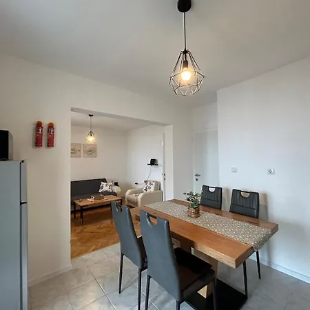 Apartman Anchor In Near Omis Stanići